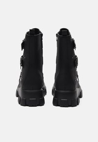 YOURTURN UNISEX - Bota de tornozelo estilo cowboy/motociclista - black