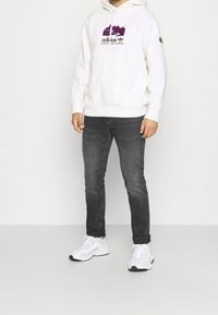 adidas Originals Luvtröja - white