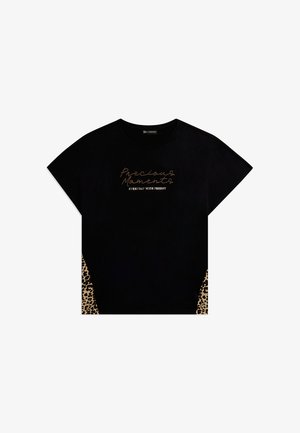 Freddy, T-SHIRT MANICA CORTA CON INSERTI ANIMALIER E DETTAGLI IN BORCHIE - Camiseta estampada - black