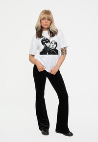 Paradiso Clothing NOEL LIAM SQUARE PHOTO  - Print T-shirt - white