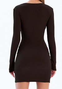 Nudyess - Sukienka etui