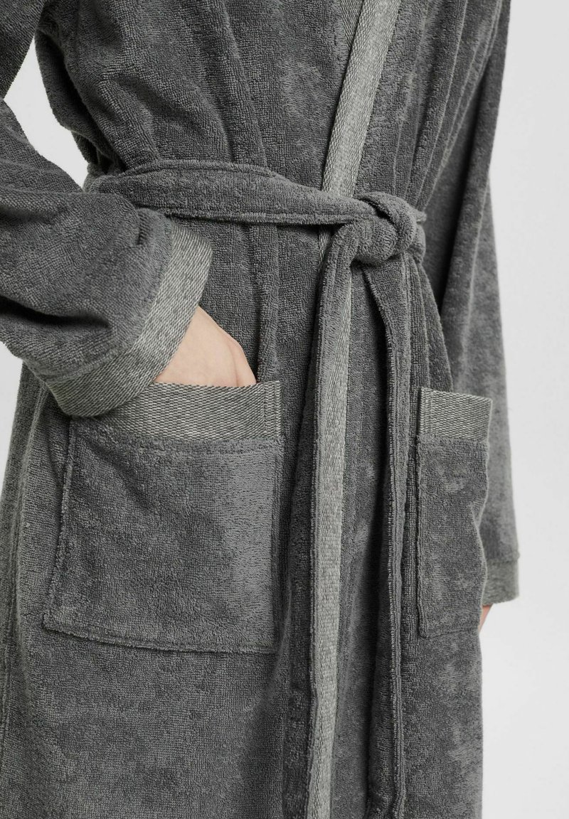 Herren Badehosen | Esprit Bademantel anthracite/anthrazit - PO48767 Herren Badehosen | Esprit Bademantel anthracite/anthrazit - PO48767