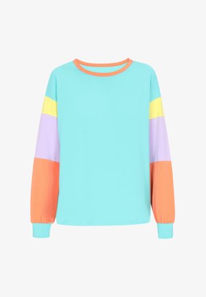 Pitkähihaiset huppari, jossa on vaaleansininen vartalo, vaaleanpunaiset ja keltaiset raidat hihoissa sekä oranssi yksityiskohta kauluksessa.