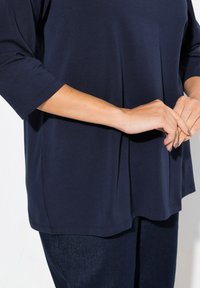 Ulla Popken Langærmet T-shirt - marine