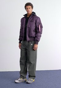 Alpha Industries Jas - plum