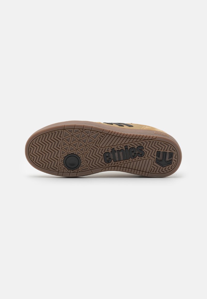 Chaussure De Skate Etnies Homme Cresta - Confort Et Résistance Pour La Glisse