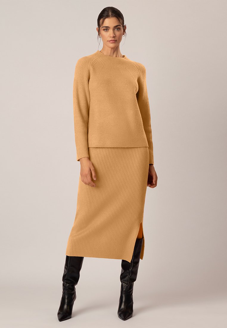 Apart Trui beige Apart Trui beige