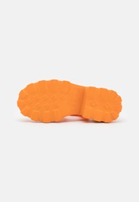 Melissa MEGAN - Platforminiai sandalai - orange