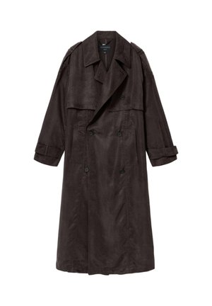 Donkerbruine double-breasted trenchcoat met brede revers, geruite manchetten, schouderepauletten en klepzakken.