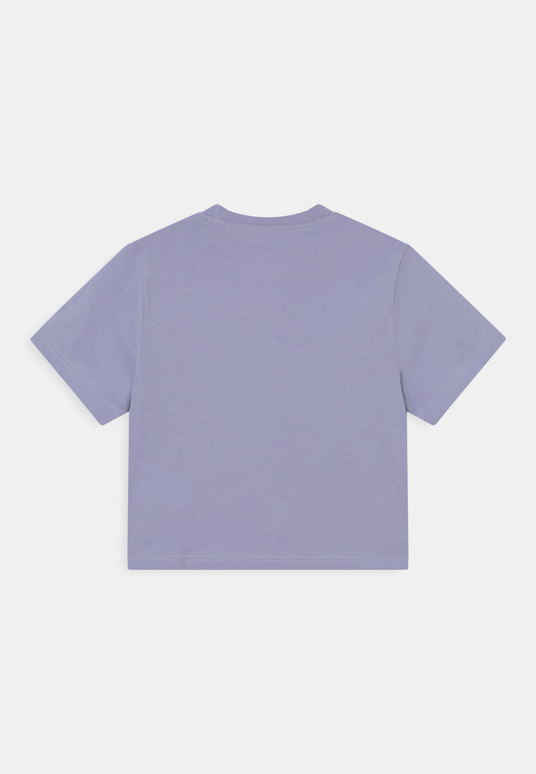 light purple nike shirt