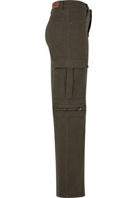Pantaloni cargo in tessuto di cotone verde oliva, dotati di molteplici tasche, una tasca laterale con zip e un design a gamba dritta.