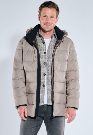 MIT FUNKTIONSDETAILS UND INNOVATIVER STEPPUNG - Wintermantel - beige