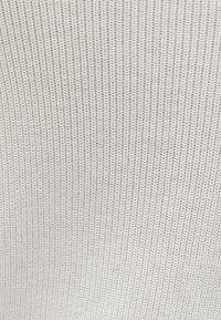 Nevybráno, ice milk