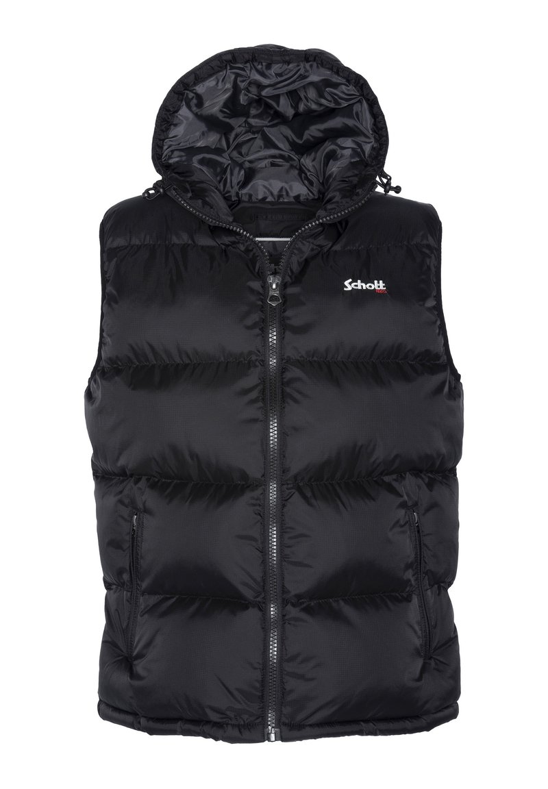 Gilet nero imbottito con zip frontale e cappuccio. Presenta un design trapuntato e hardware visibile. Logo del marchio in alto a sinistra. Texture morbida.
