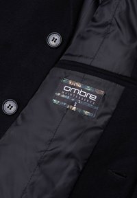 Ombre Klassinen takki - black