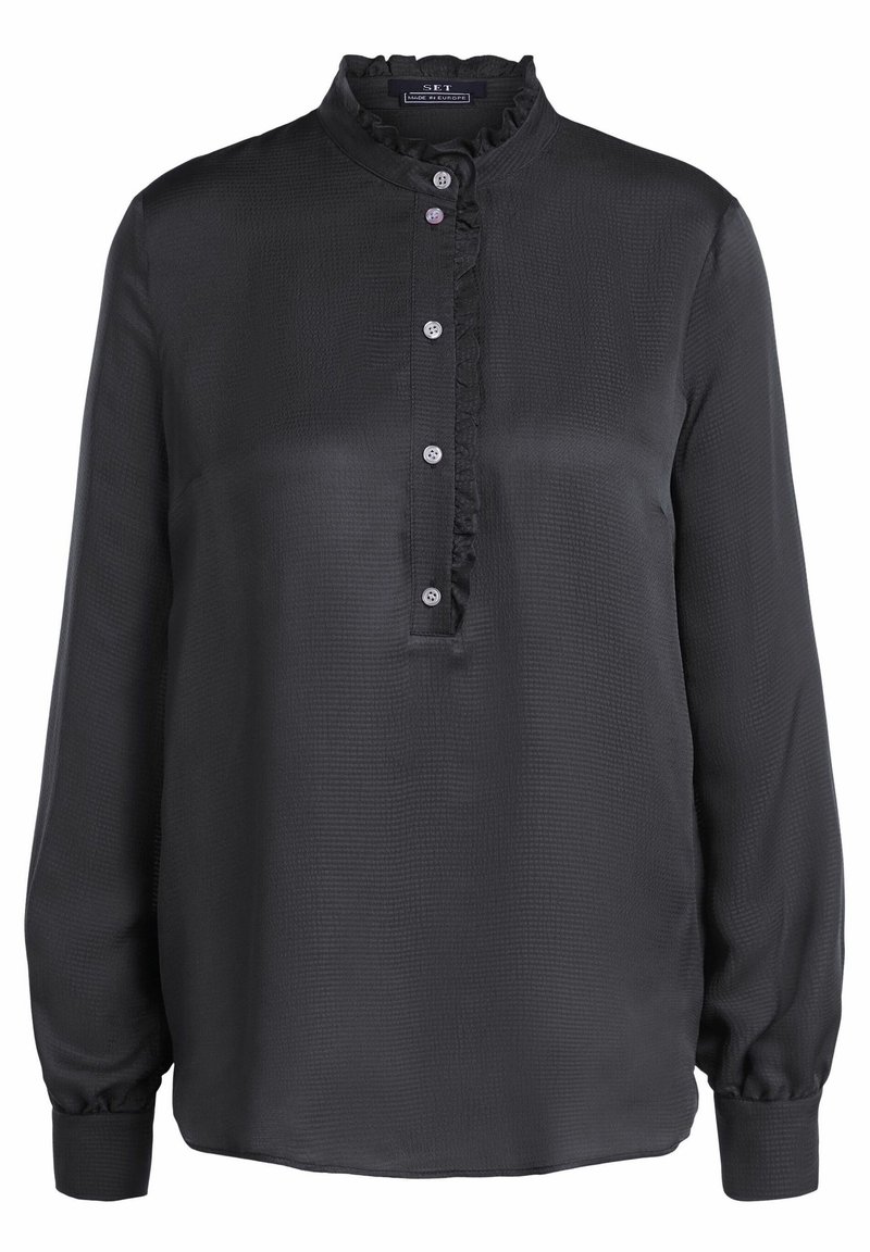 Zwarte blouse met lange mouwen gemaakt van glad materiaal, met een gerimpelde kraag, knoopsluiting en een gestructureerd oppervlak.
