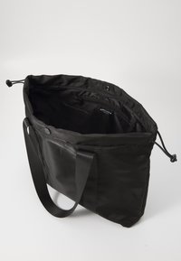 Björn Borg ACTIVE TOTE - Bolsa de deporte - black beauty