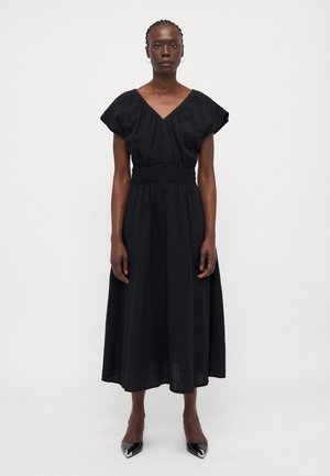 SMOCKED WAIST - Jurk - black