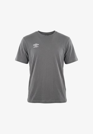 T-shirt gris uni à manches courtes avec un col rond et un petit logo blanc Umbro sur le côté gauche de la poitrine.