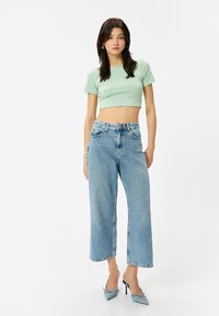 Koton SLIM FIT  zielony