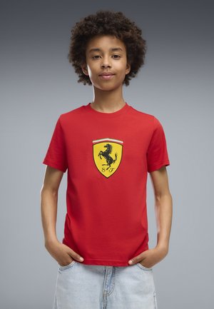 Puma, SCUDERIA FERRARI COLOURED SHIELD T-SHIRT UNISEX - T-shirt imprimé - rosso corsa