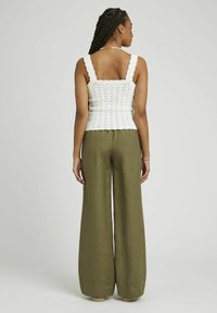 BZB Pantalon classique - vert kaki