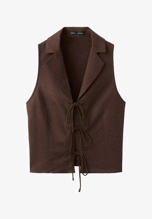 Gilet marron sans manches avec col à revers et trois fermetures à nouer à l'avant, en tissu texturé.