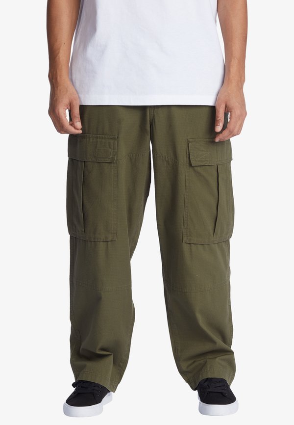 THE TUNDRA - - Cargo trousers