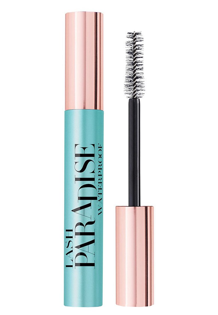 Mascara impermeabile in un tubo turchese con testo nero. Cappuccio superiore in rosa oro e un applicatore a setole nere per un'applicazione precisa.