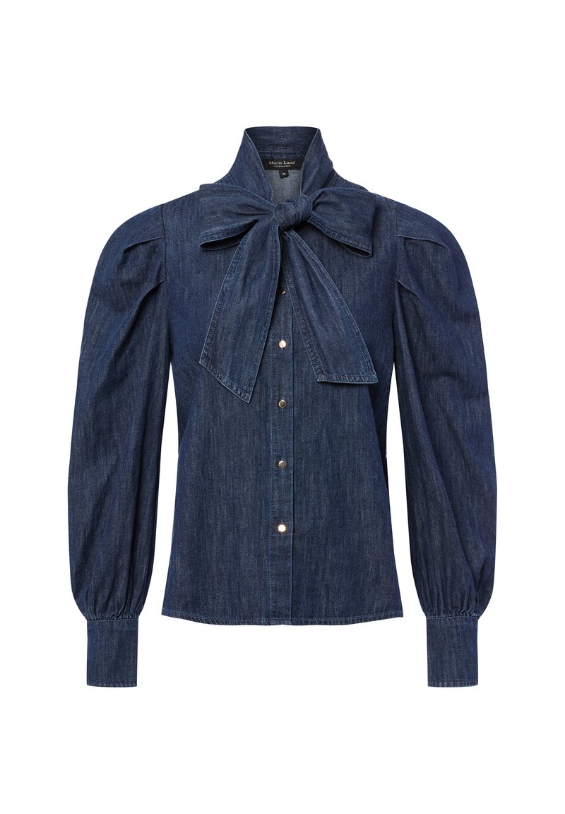 Blusa di denim blu scuro, con colletto a fiocco e maniche a palloncino. Chiusura frontale con cinque bottoni in tono argento, tessuto texturizzato.