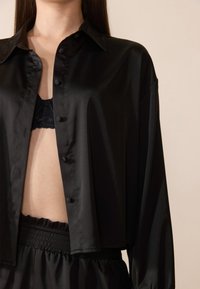Thumbnail Image 6