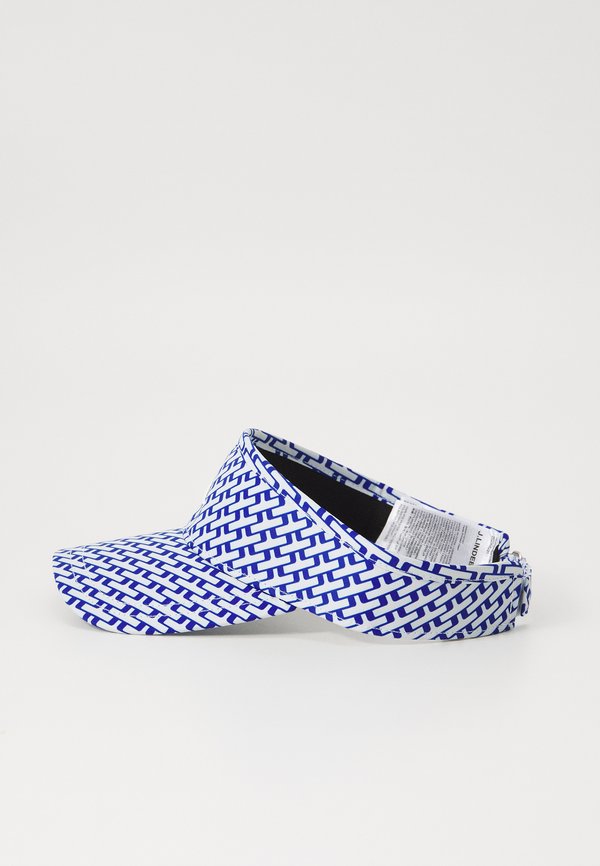 YADA - Cap - moonbeam4