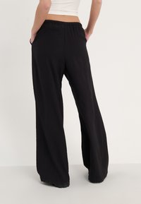 Even&Odd Pantalon classique - black