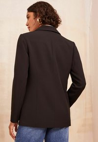 Friends Like These MILITARY - REGULAR FIT - Bleizeris - black