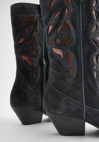 Next CUT OUT DETAIL WESTERN- REGULAR FIT - Botines camperos - navy