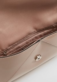New Look Pikkulaukku - nude