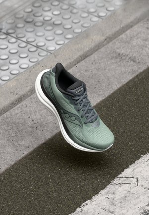 Saucony TRIUMPH 23 - Zapatillas running asfalto - iceburg/carbon