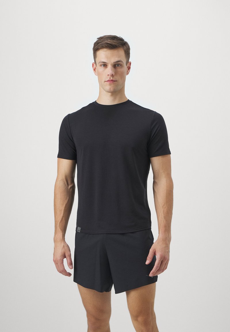 HOKA - ESSENTIAL TEE - T-shirt till träning - black, Förstora