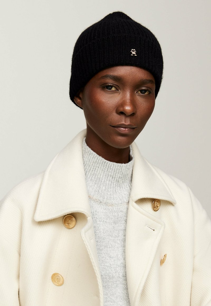 Tommy Hilfiger CHIC czarny