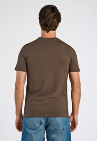 Lindbergh Printtipaita - dk brown