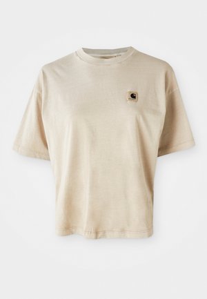 T-shirt en coton beige avec une coupe décontractée, un col ras du cou, des manches courtes et une petite étiquette carrée avec logo sur la zone gauche de la poitrine.