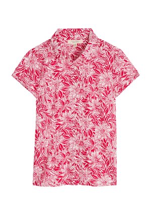 Camicia rossa a maniche corte con un motivo floreale bianco. Tessuto leggero con colletto alla francese e vestibilità rilassata, adatta per un look informale.