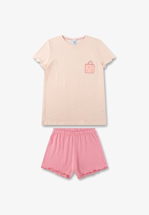 Gestreiftes Kurzarmoberteil in zartem Pfirsich mit einer Taschen-Grafik, kombiniert mit rosa Shorts mit welligem Saum. Weicher Stoff, lässiges Design.