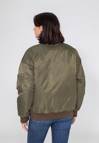 Bombers UNISEX khaki
