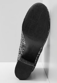 KARL LAGERFELD Botines - silver-coloured