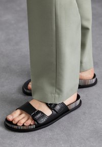 SHOE MESRA MULTISTRIPE - Mules - black