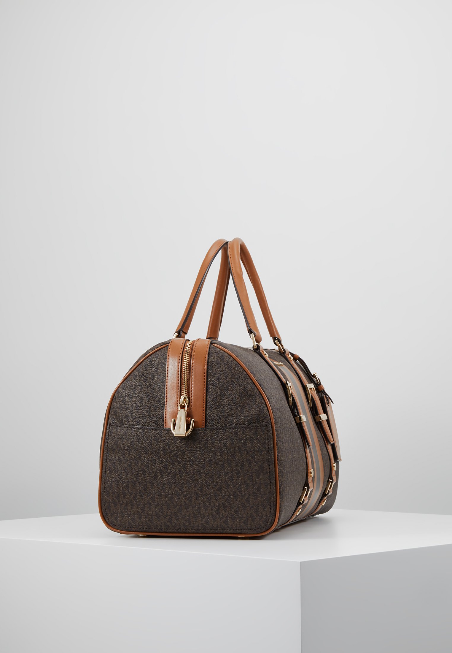mk weekender bag