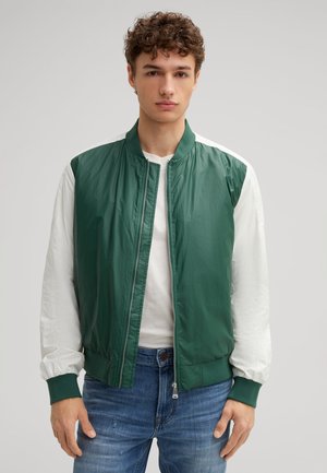 PIETRO - Bomber Jacket - grün weiß