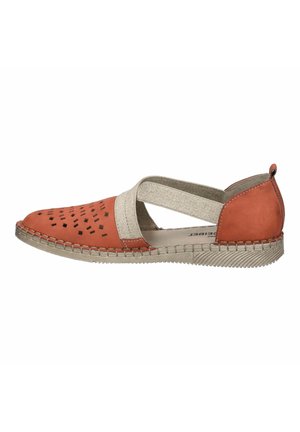 Orangeleder Schuh mit Ausschnittdesigns, elastischen beigen Riemen und einer strukturierten Sohle. Verfügt über ein niedriges Profil mit gesteppten Akzenten.
