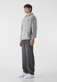 9N1M SENSE ESSENTIAL HOODIE - Kapucni - lightgrey